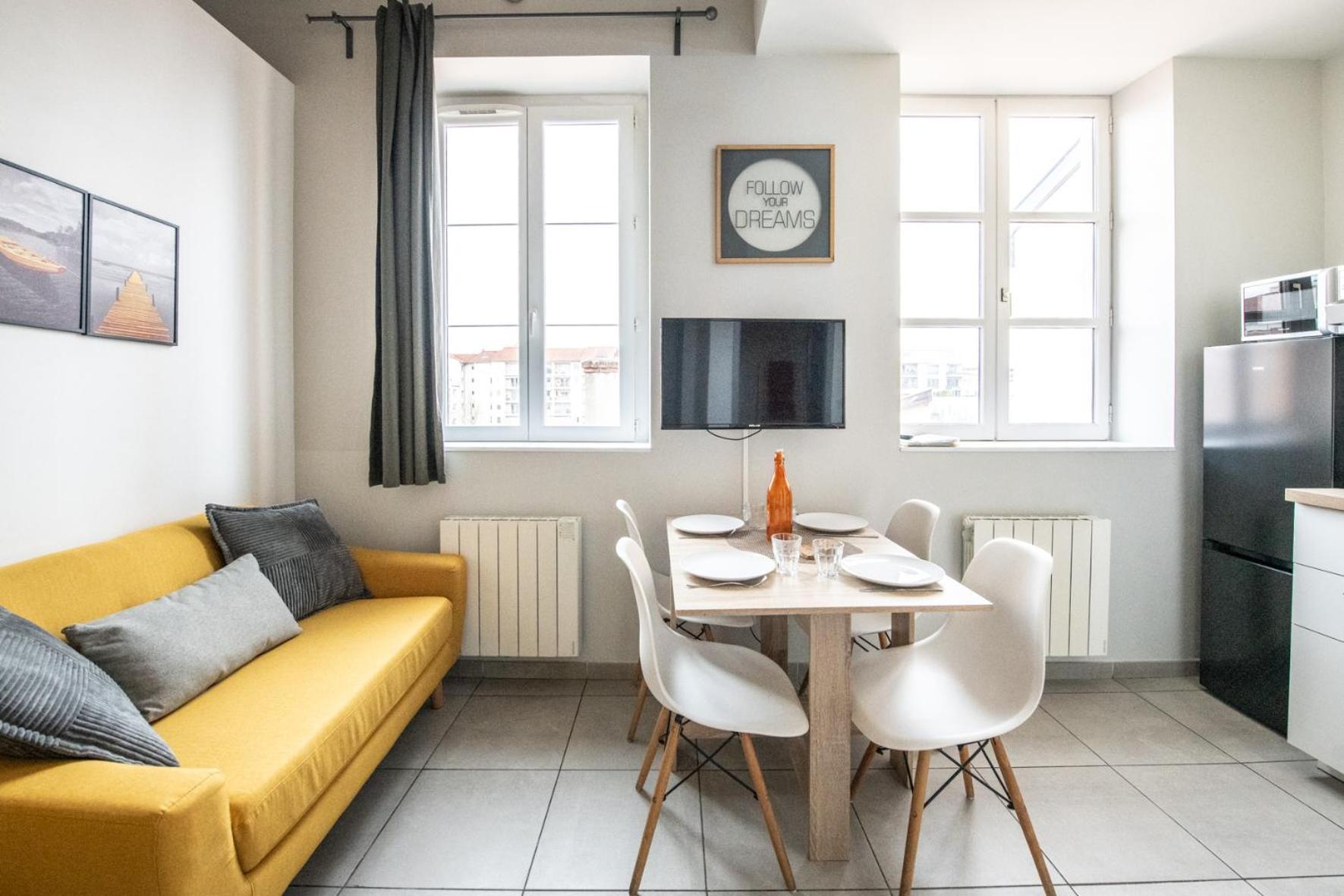Loft Scandinave Cosy et HiTech à Lyon Part-Dieu Exterior foto